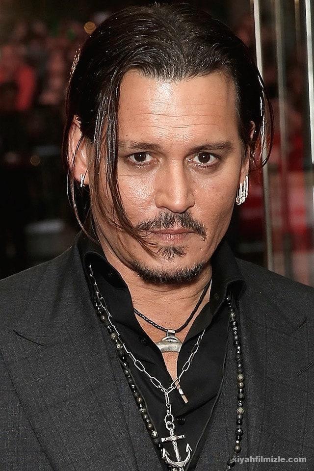 Johnny Depp Filmleri izle